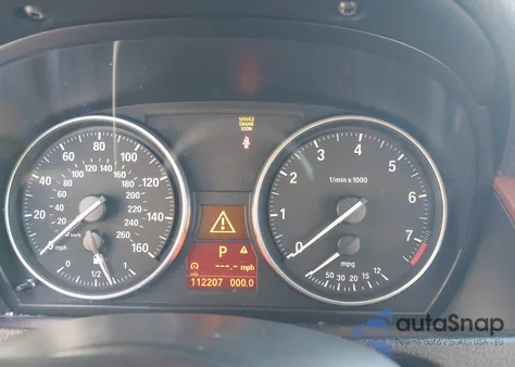 2015 BMW X1 Sdrive28I из США, поврежденный, VIN WBAVM1C5XFVZ93989